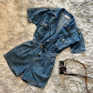 ModCloth cute denim romper✨ Excellent condition